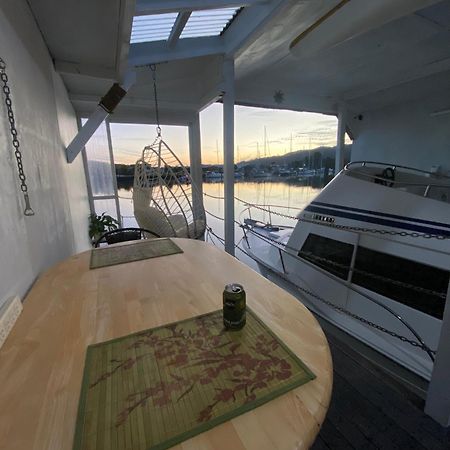 Appartamento On The Water Boat House Whangarei Esterno foto