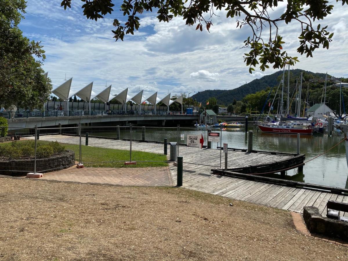 Appartamento On The Water Boat House Whangarei Esterno foto