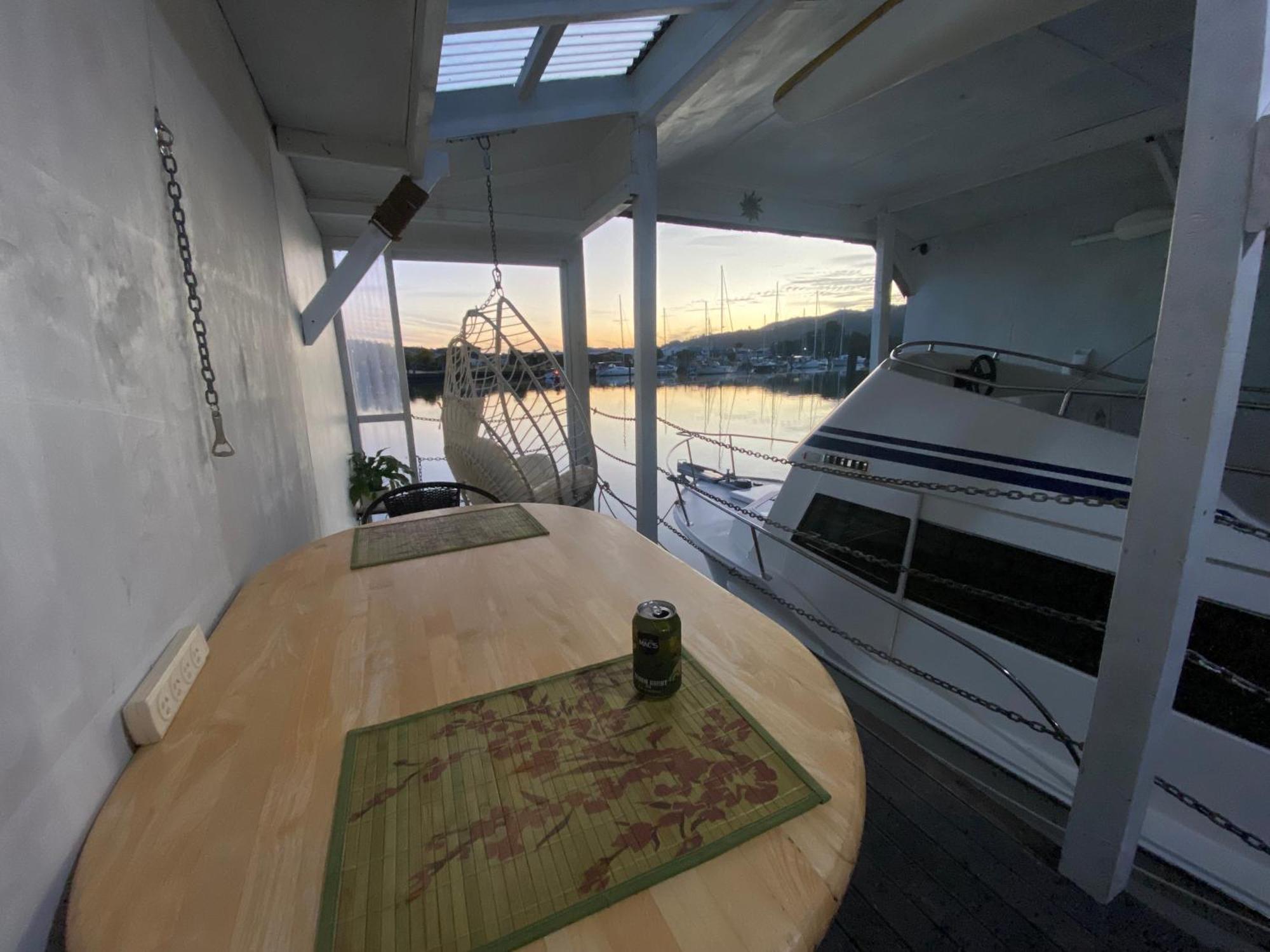 Appartamento On The Water Boat House Whangarei Esterno foto